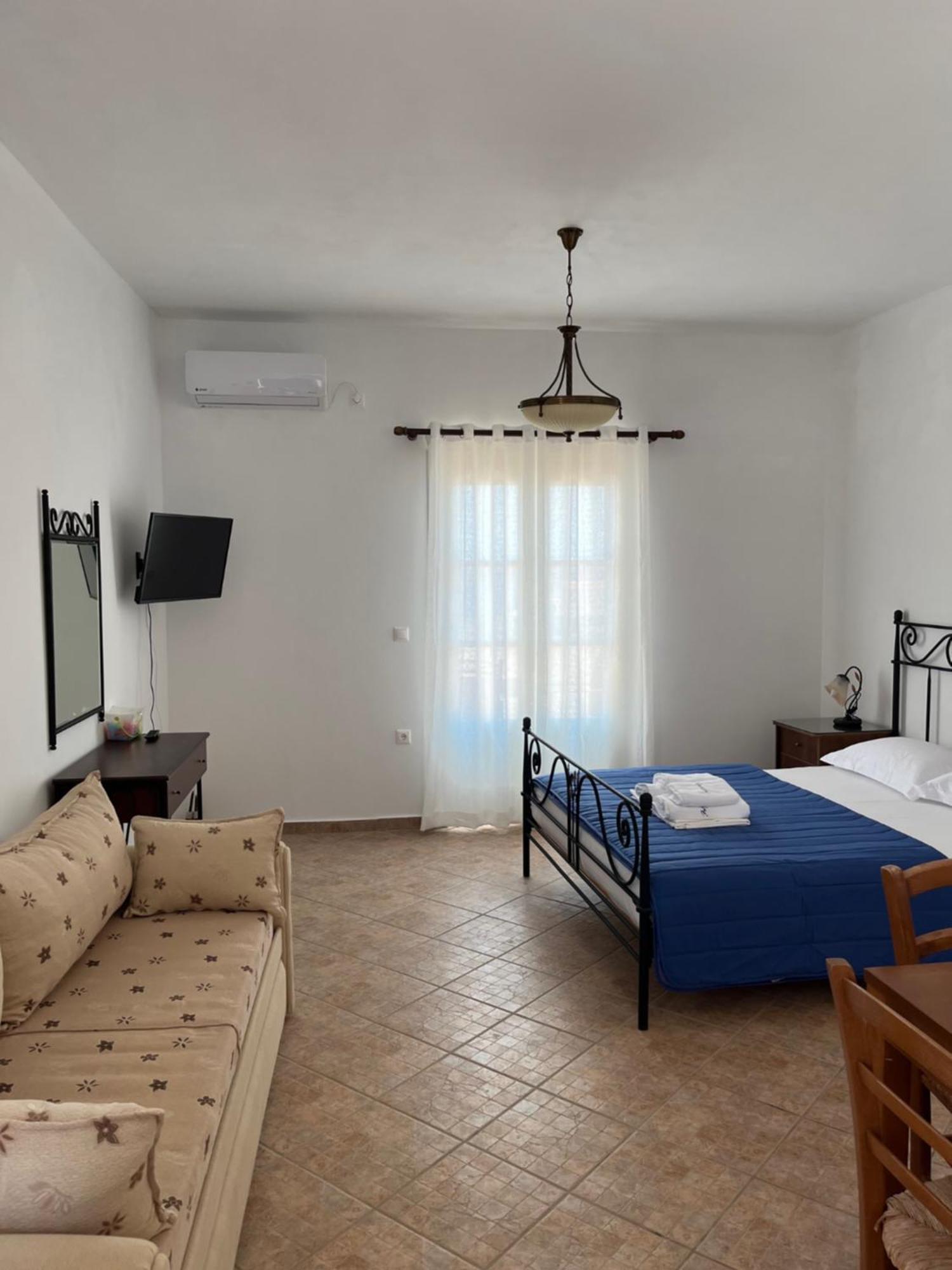Ξενοδοχειο Ακρωτηρι Hotel Platia Ammos Exterior photo